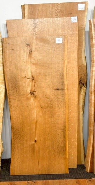 写真:楢の一枚板